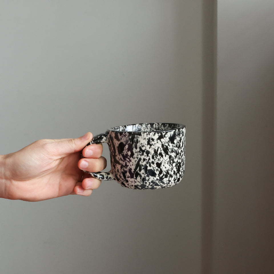 Traditional mug