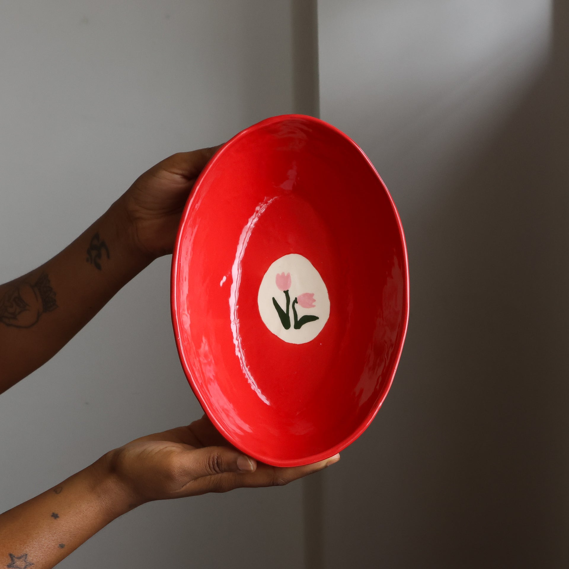 Oval serving bowl - Tulip