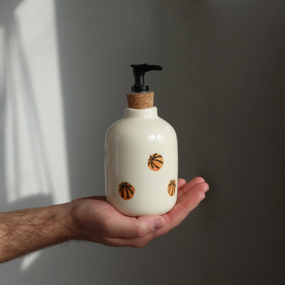Soap dispenser