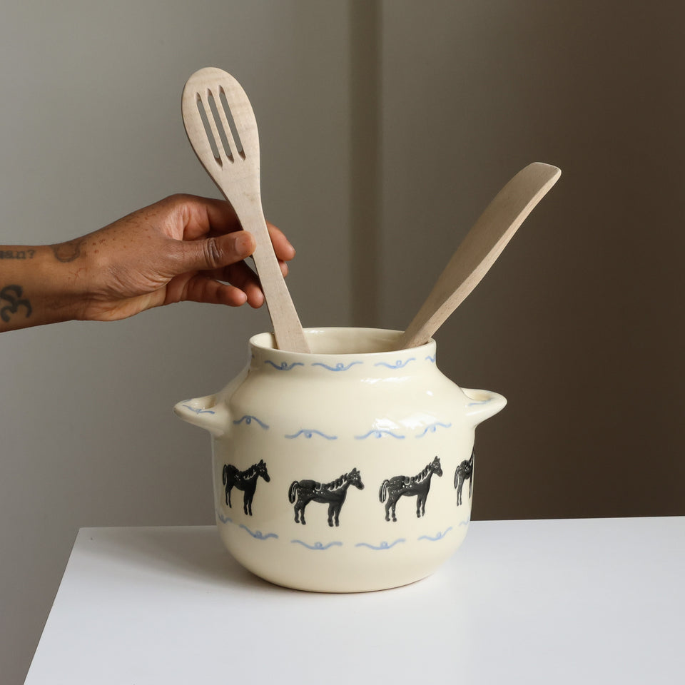 Giddy up spoon crock