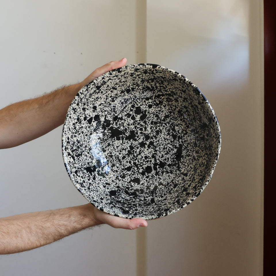 Serving bowl
