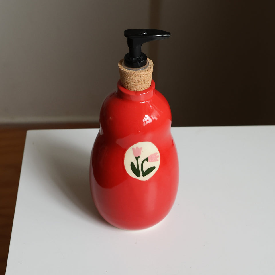 Soap dispenser