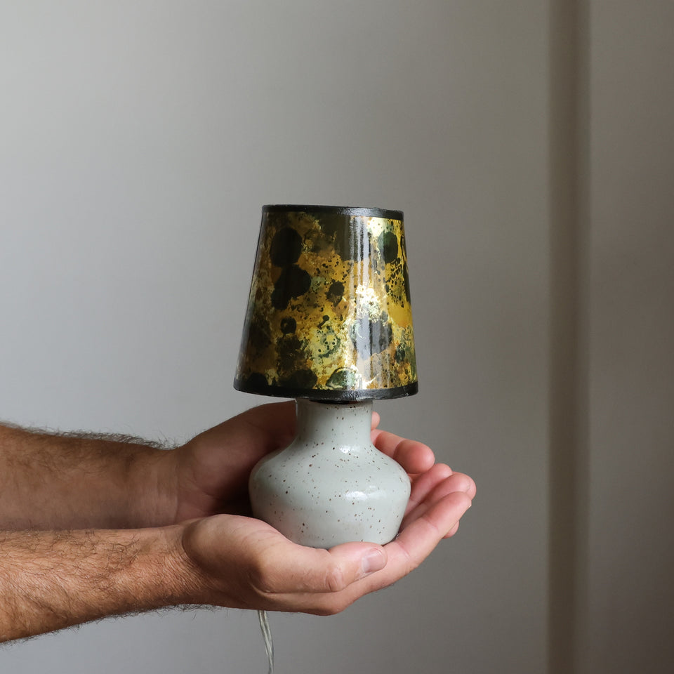 Cats eye grey mini lamp