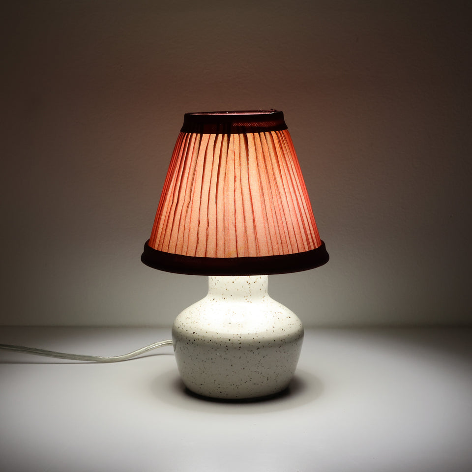 Cranberry mini lamp