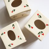 Tulip tissue box