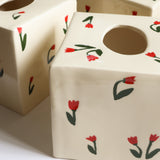 Tulip tissue box