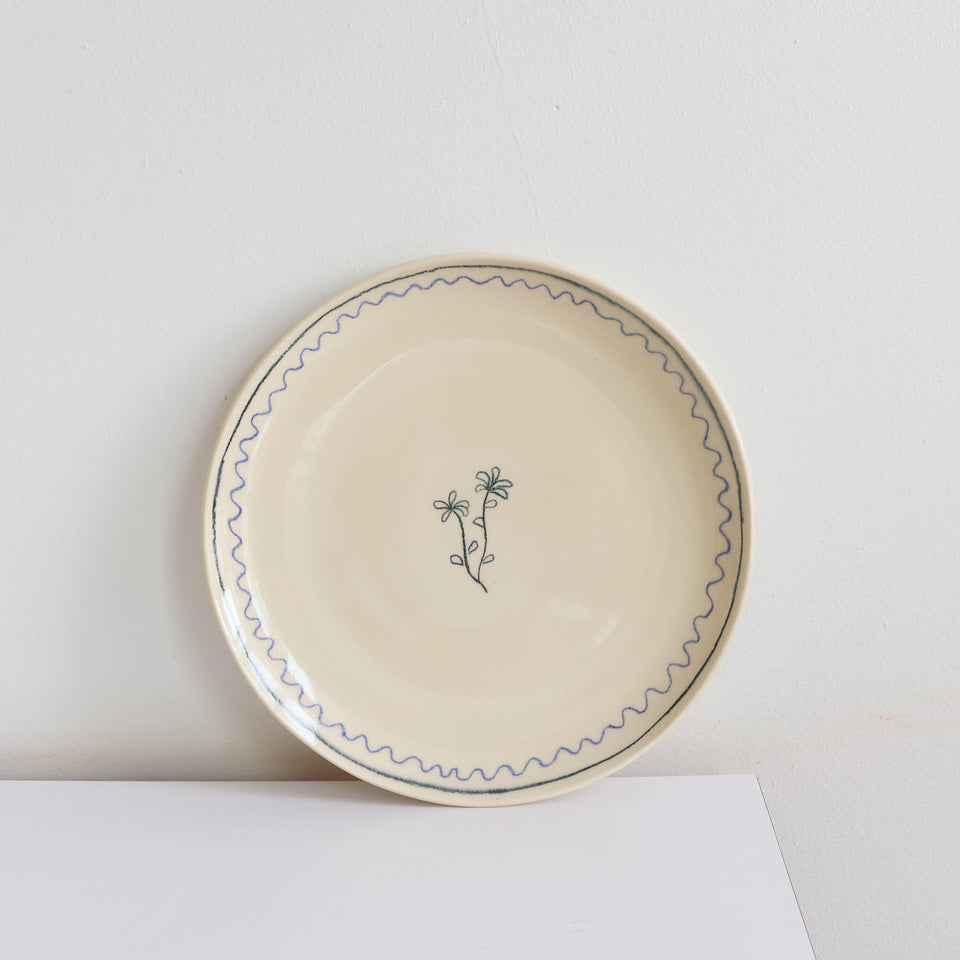 Secret garden plates