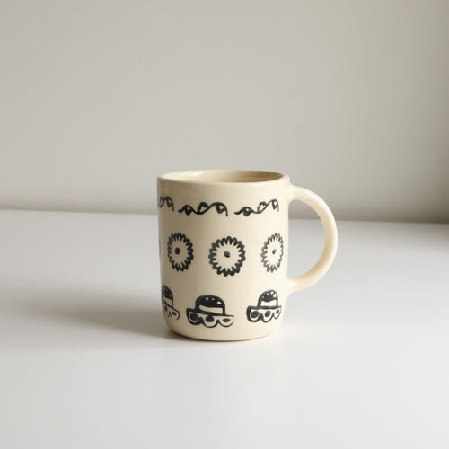 Monochrome mug