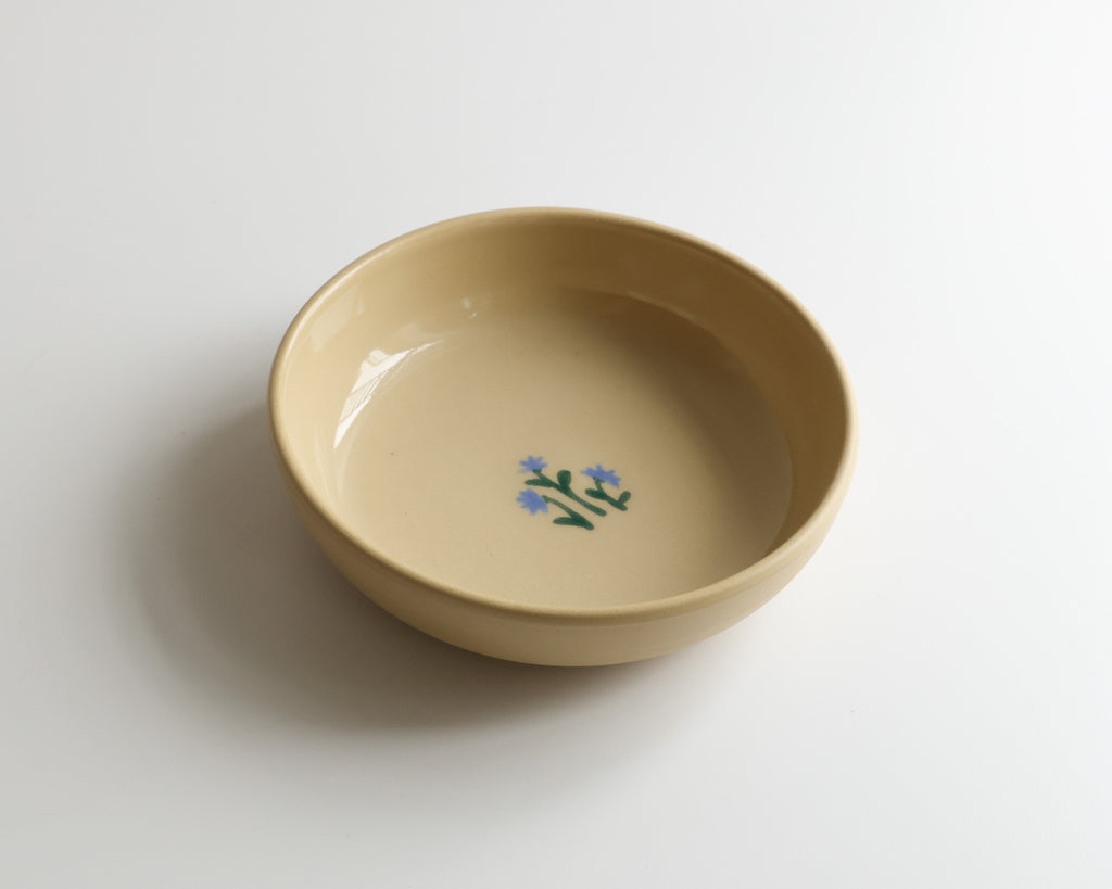 Snack bowl, petit blue flower