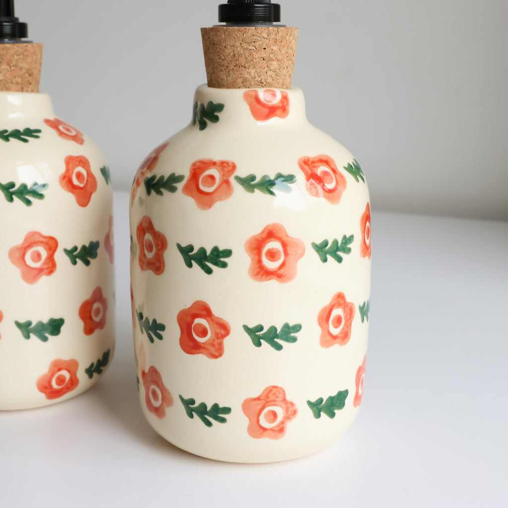 Flower print soap dispenser