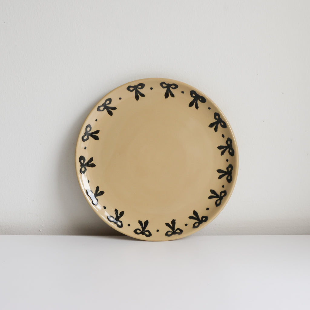 Bow plate