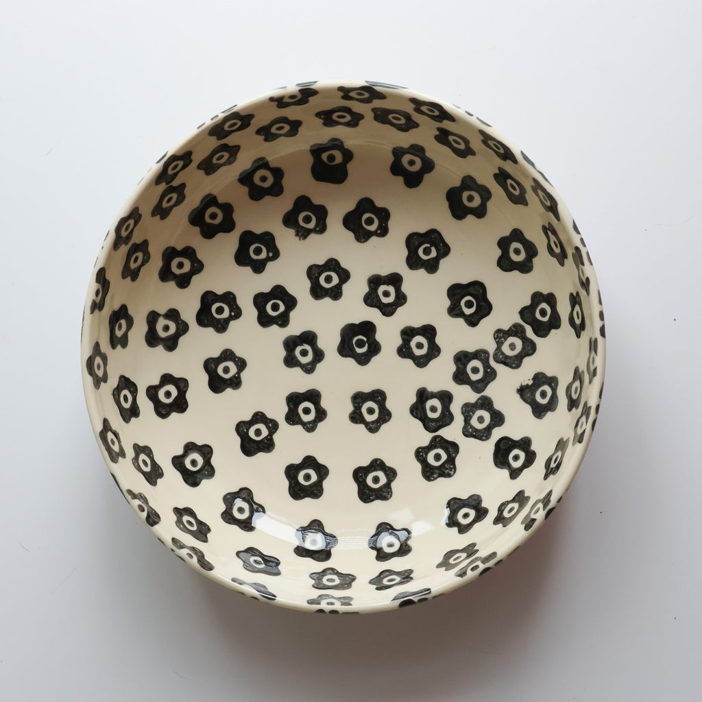 Ditsy print shallow bowl