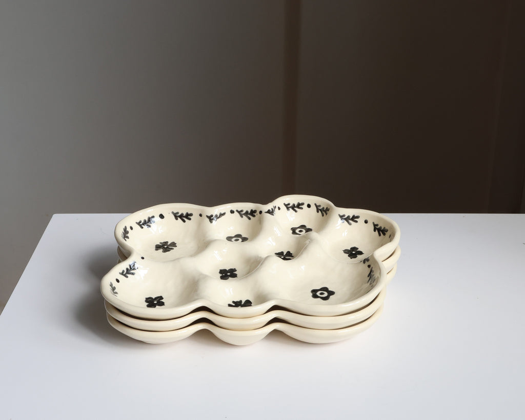 Monochrome trinket tray