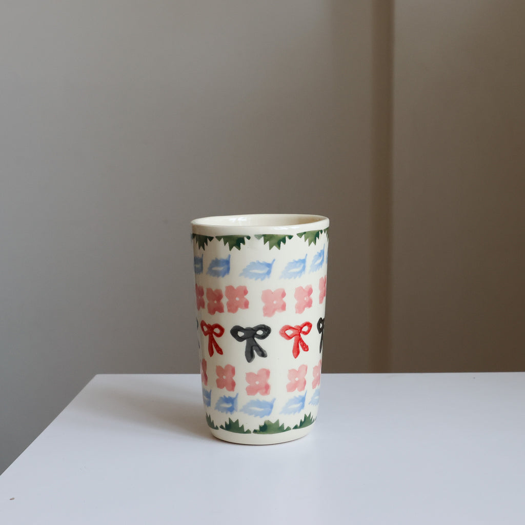 Maximalist tumbler