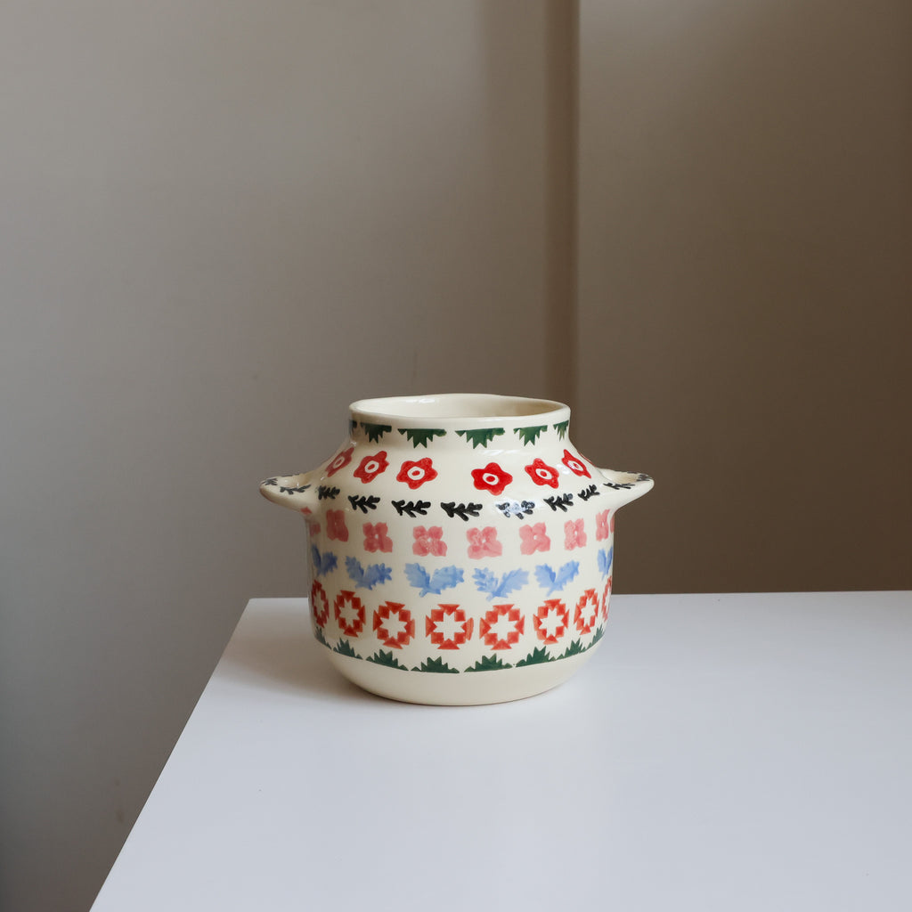 Maximalist spoon crock