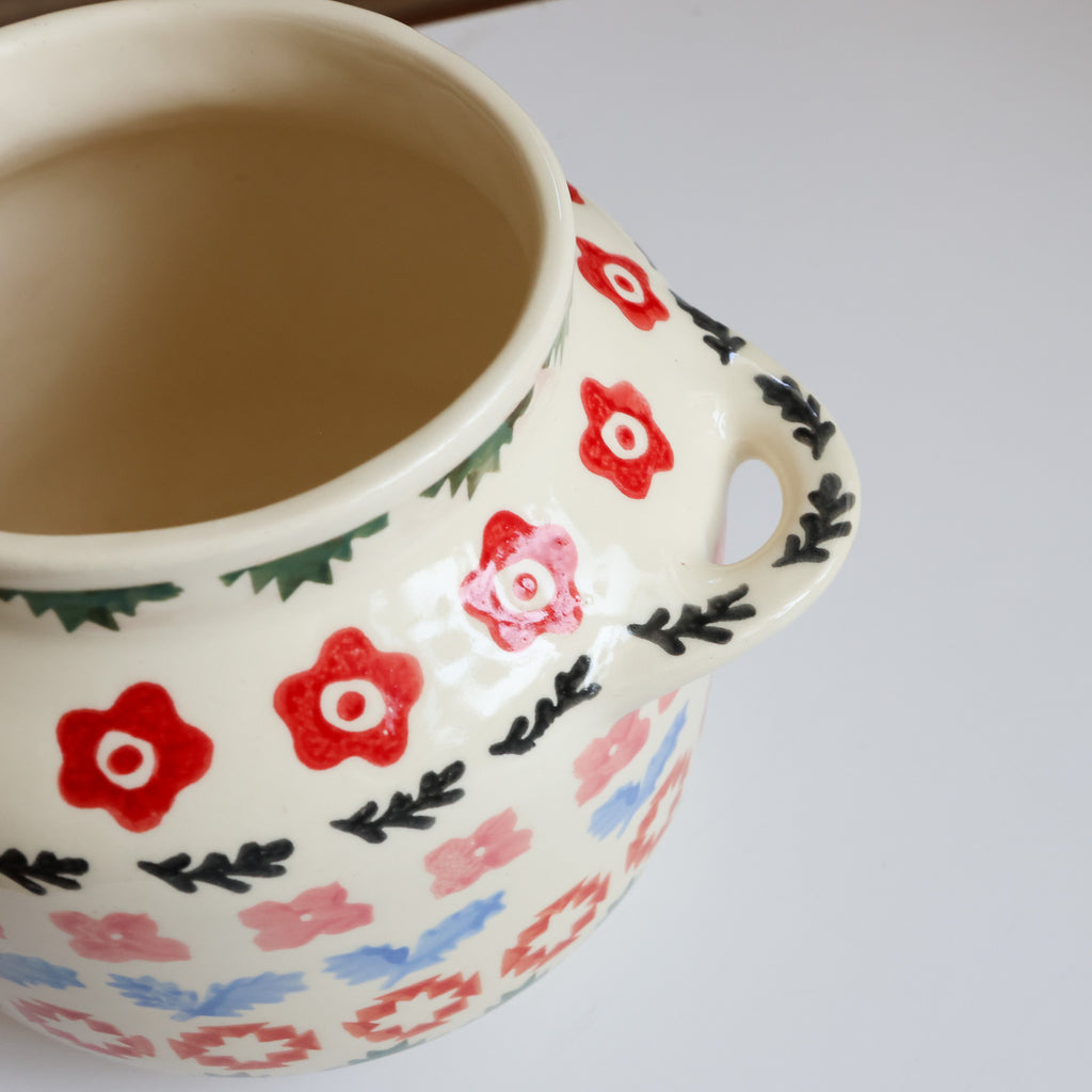 Maximalist spoon crock