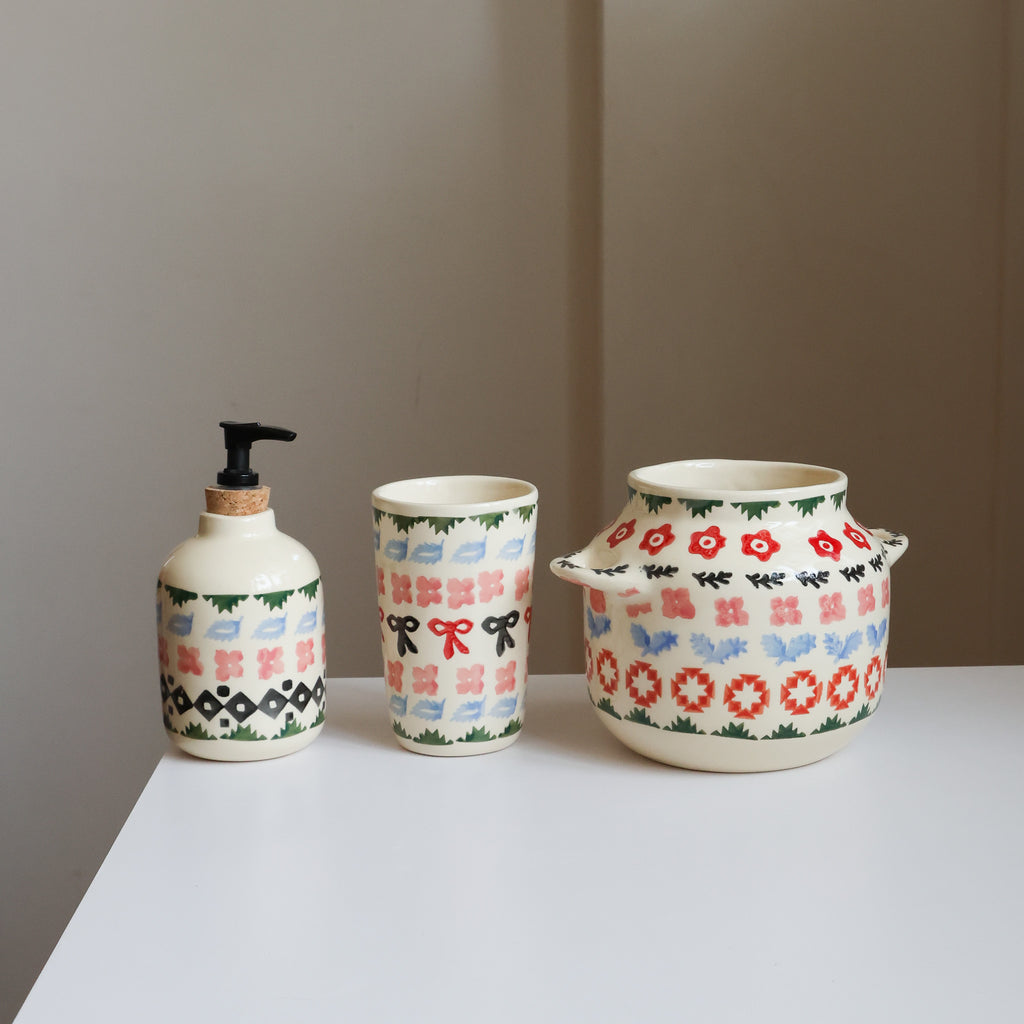 Maximalist tumbler