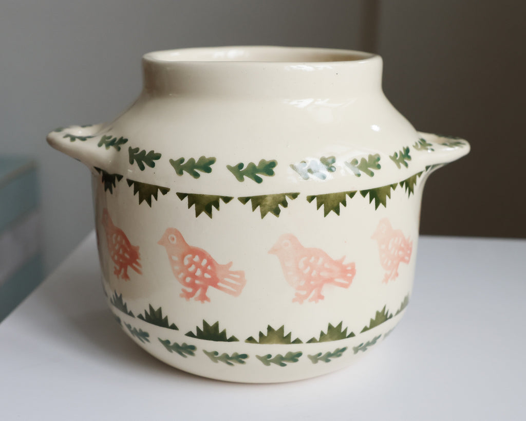 Pigeon spoon crock