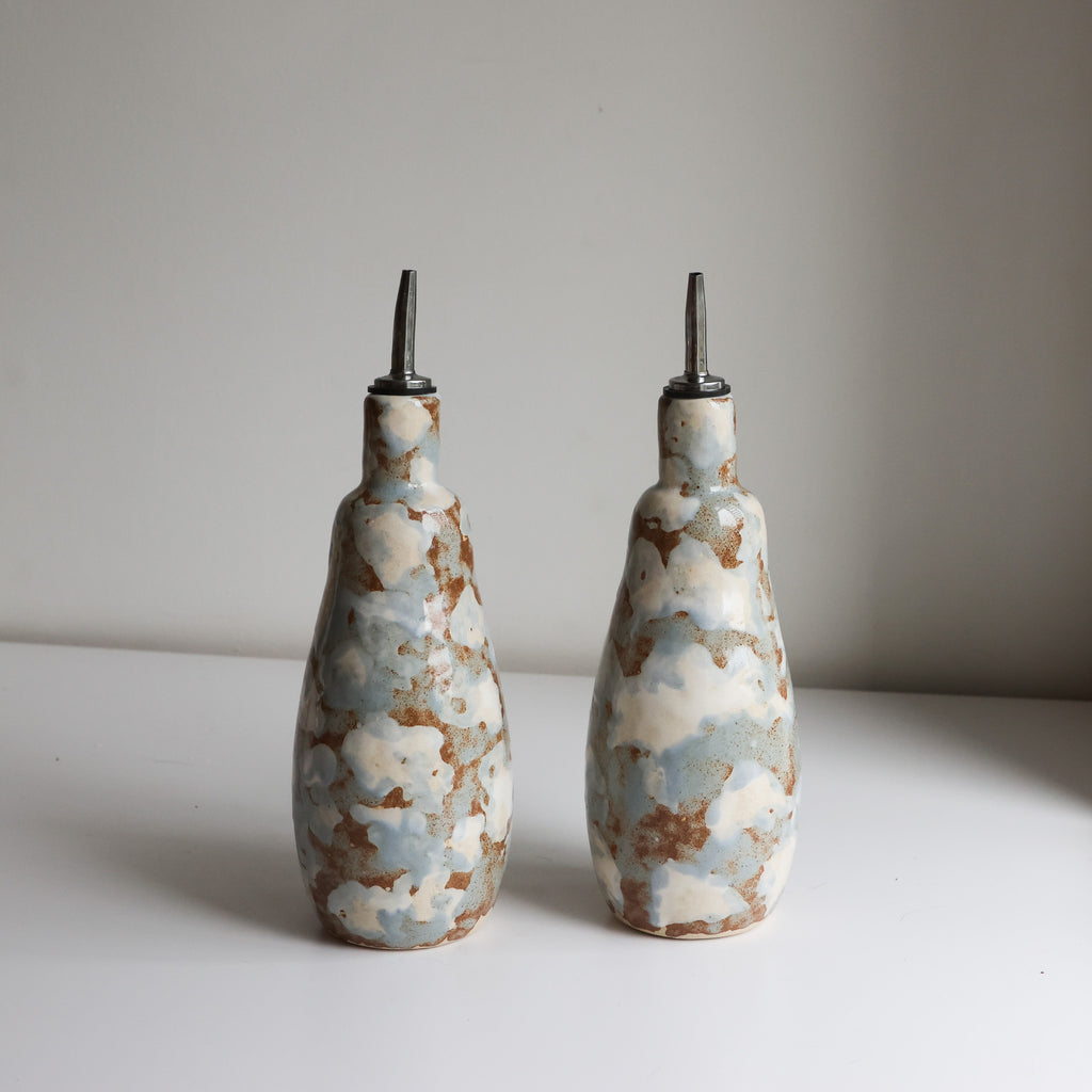 Oil pourers, red + Salt Marsh