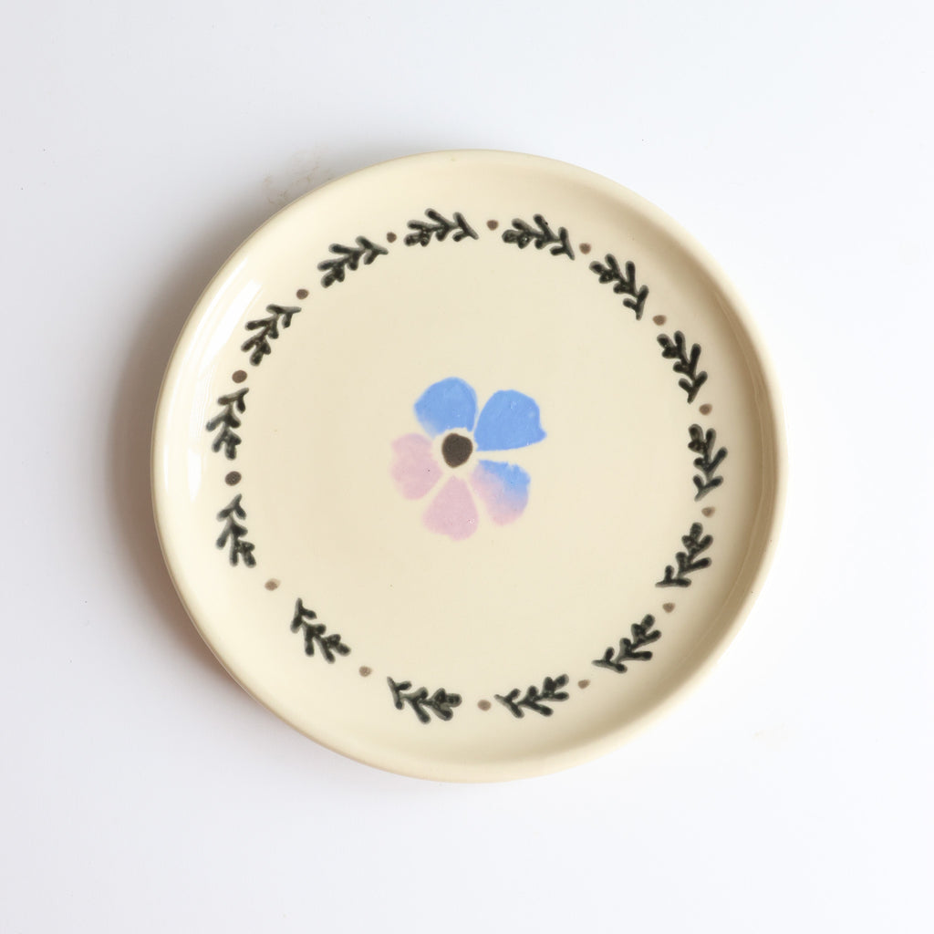 Tie dye flower snack plate