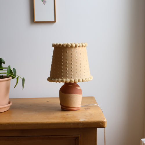Lamp: pom pom