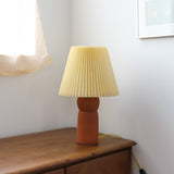 Lamp: pedestal