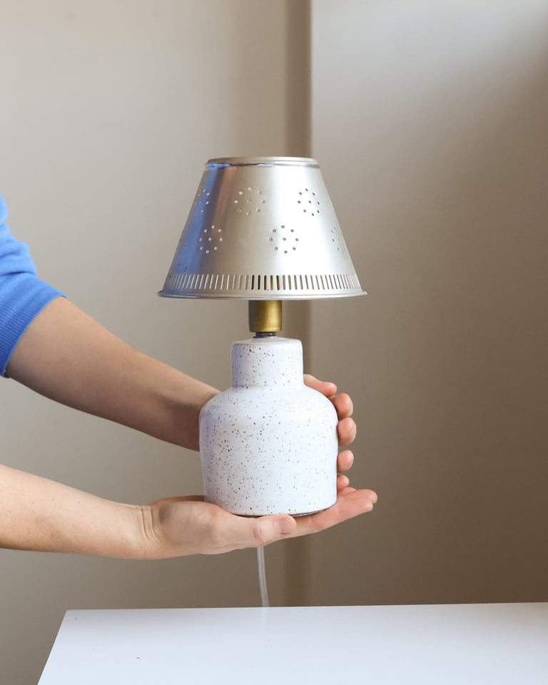 Set of 2 lamps: tin shade