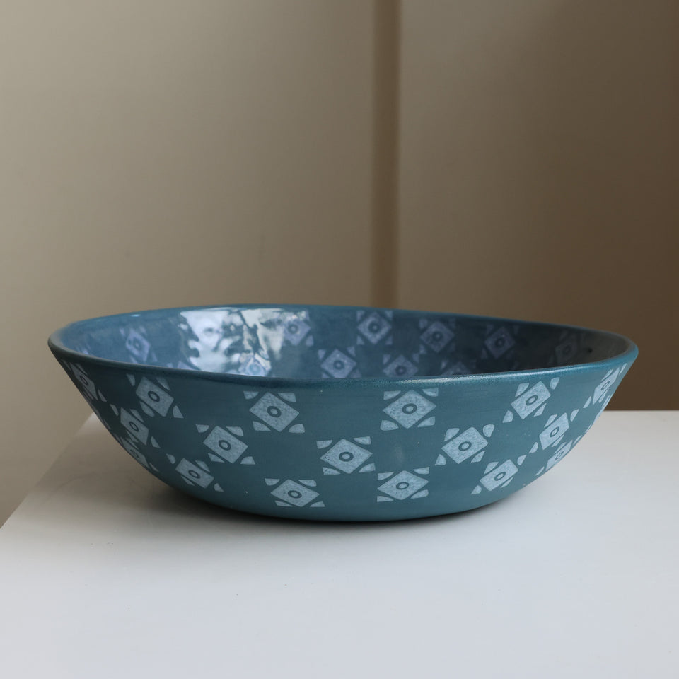 Serving bowl