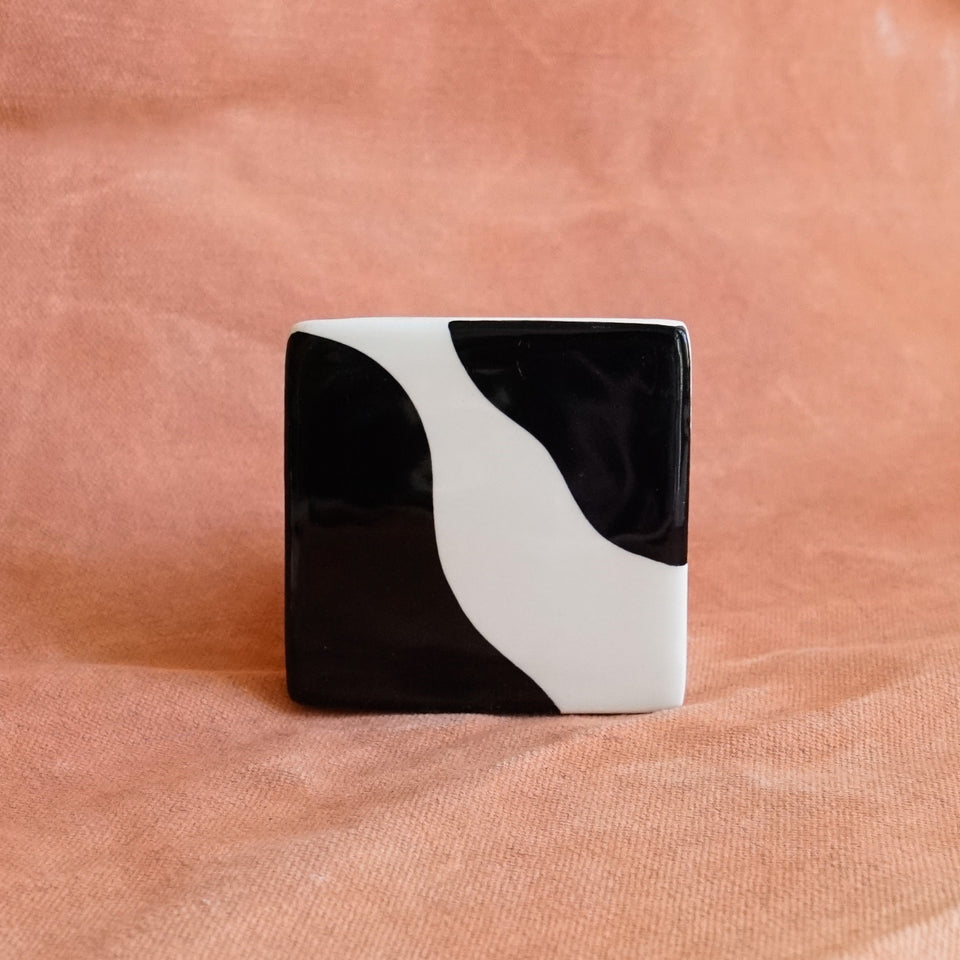 Black Field tiles (all inventory)