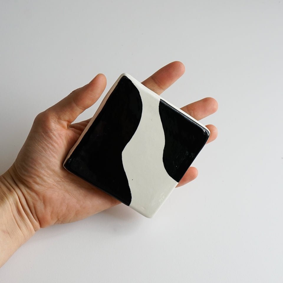 Black Field tiles (all inventory)